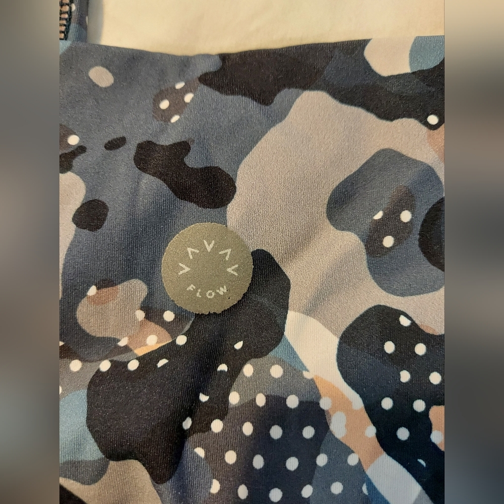 Varley Biona Tight in Blue Pink Camo - High Rise Active Leggings - Picture 7 of 8